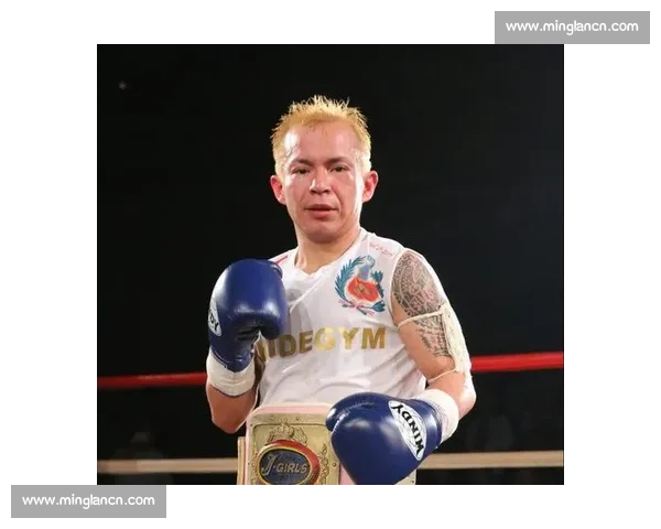 格斗小孩比赛精彩对决 孩童实力爆发引爆全场激情